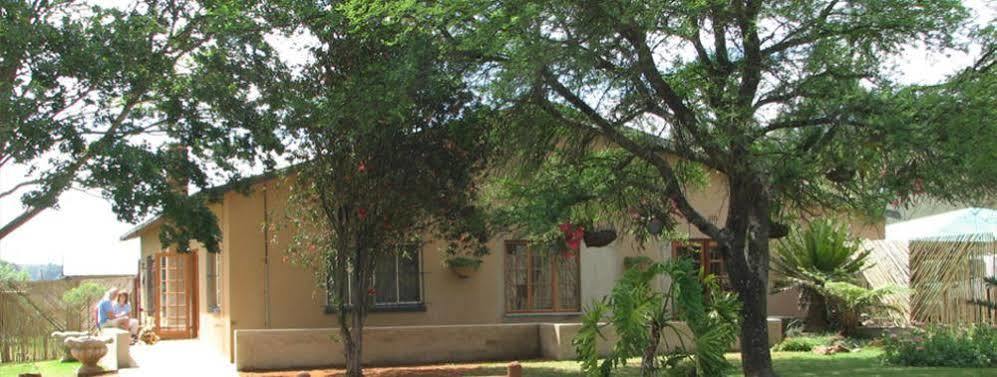 African Flair Country Lodge Piet Retief Exteriör bild